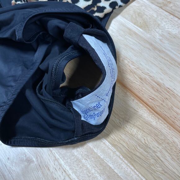 Magicsuit NWT Leopard Aubrey One Piece Halter Swimsuit Size 10 Wireless A-D Cup - Picture 11 of 12